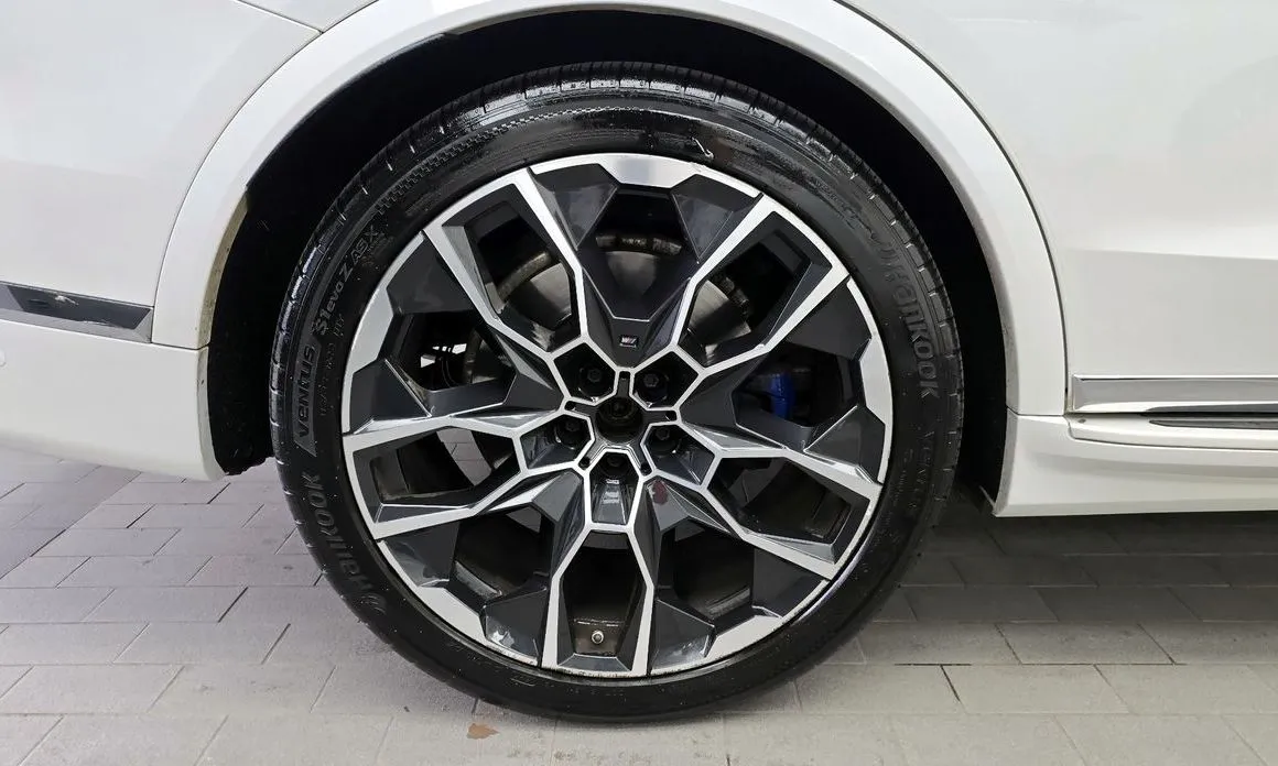 BMW X7 2024 из KR, фото 6