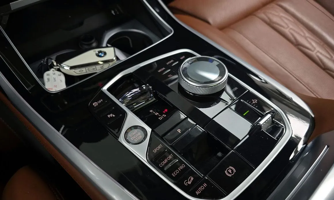 BMW X7 2024 из KR, фото 4