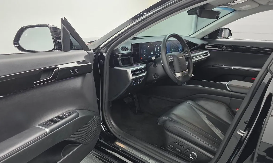 Hyundai Grandeur 2023 из KR, фото 4
