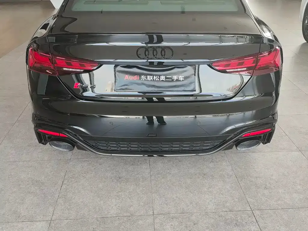 Audi RS 5 — фото 8