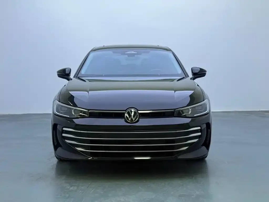 Volkswagen Passat — фото 8