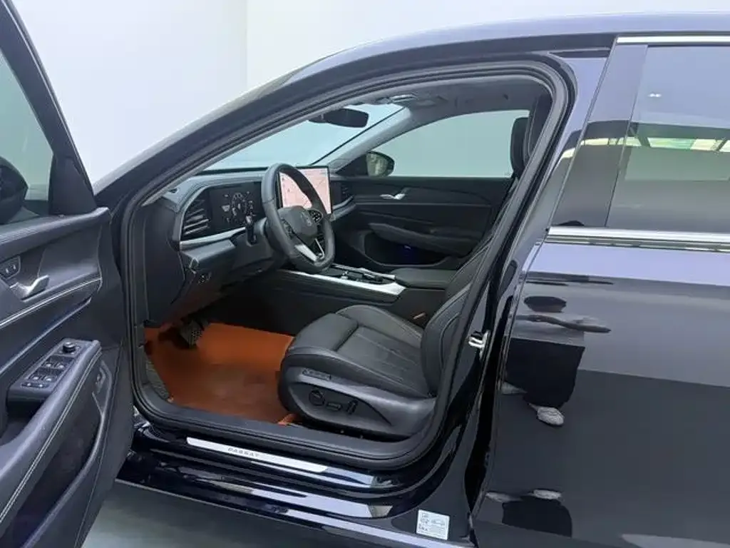 Volkswagen Passat — фото 9