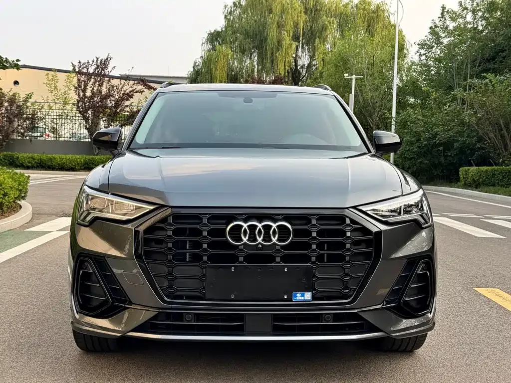Audi Q3 — фото 4