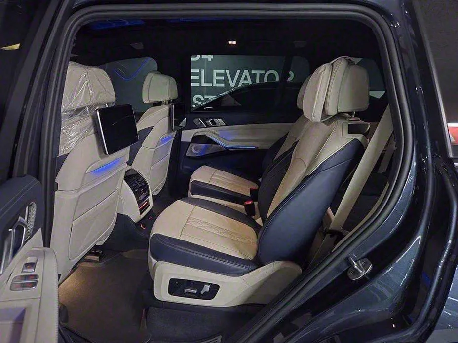 BMW X7 2021 из KR, фото 3