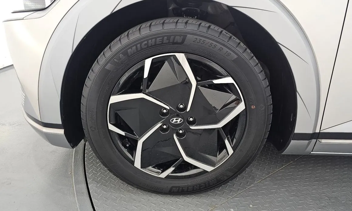 Hyundai Ioniq5 — фото 8
