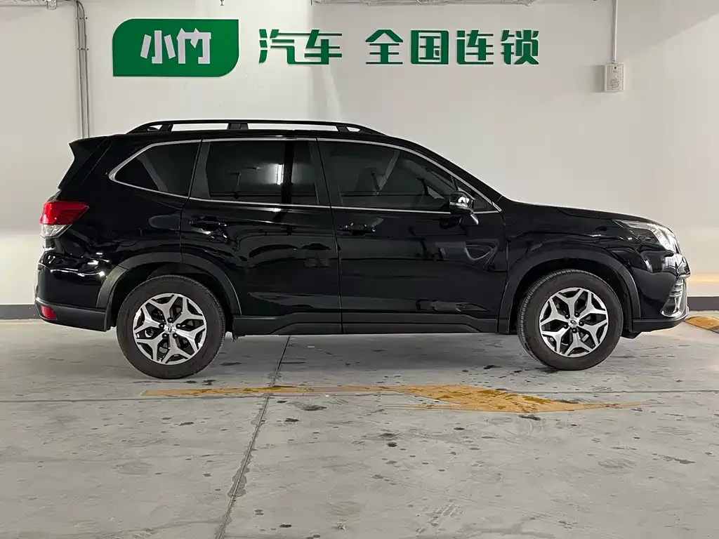 Subaru Forester — фото 4