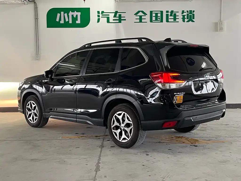 Subaru Forester — фото 9