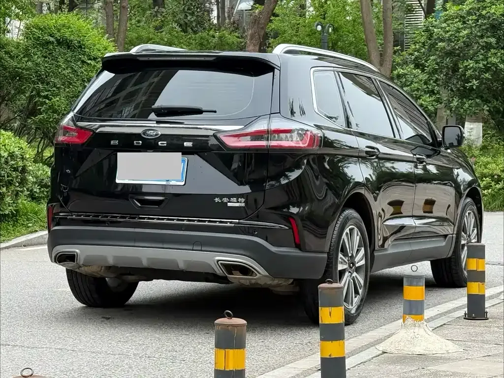 Ford Edge 2021 из CN, фото 3