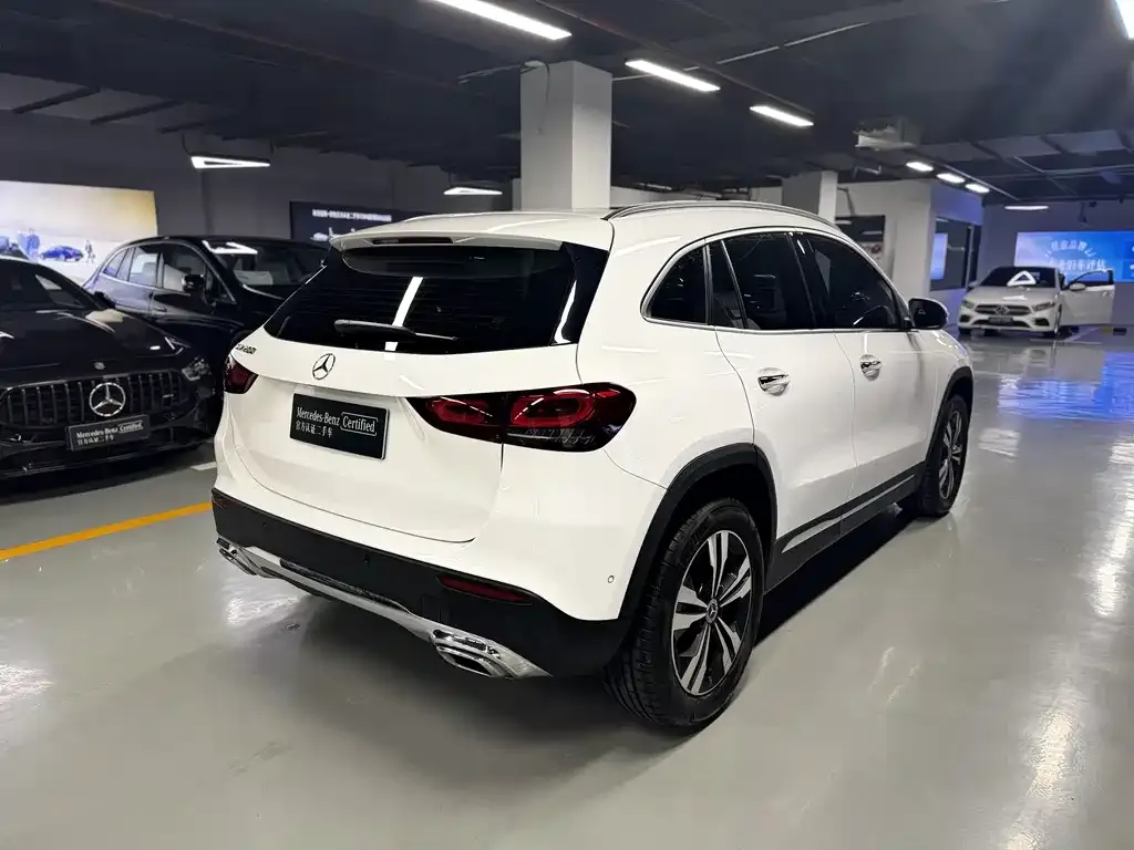 Mercedes-Benz GLA — фото 4
