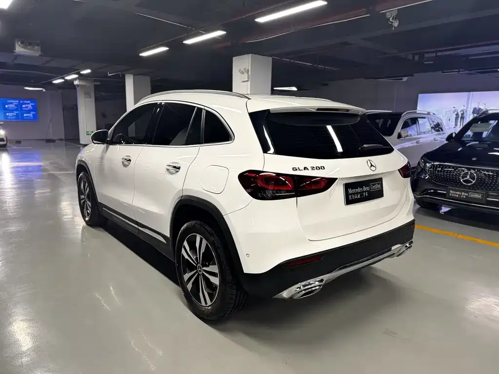Mercedes-Benz GLA — фото 7