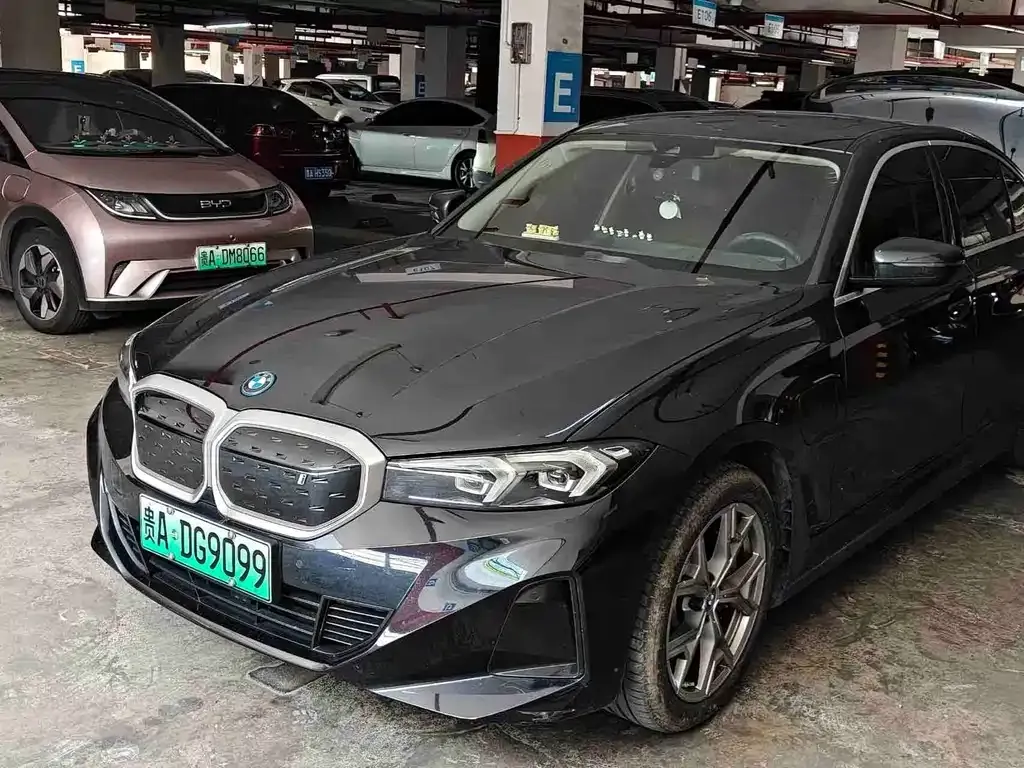 BMW i3 — фото 1