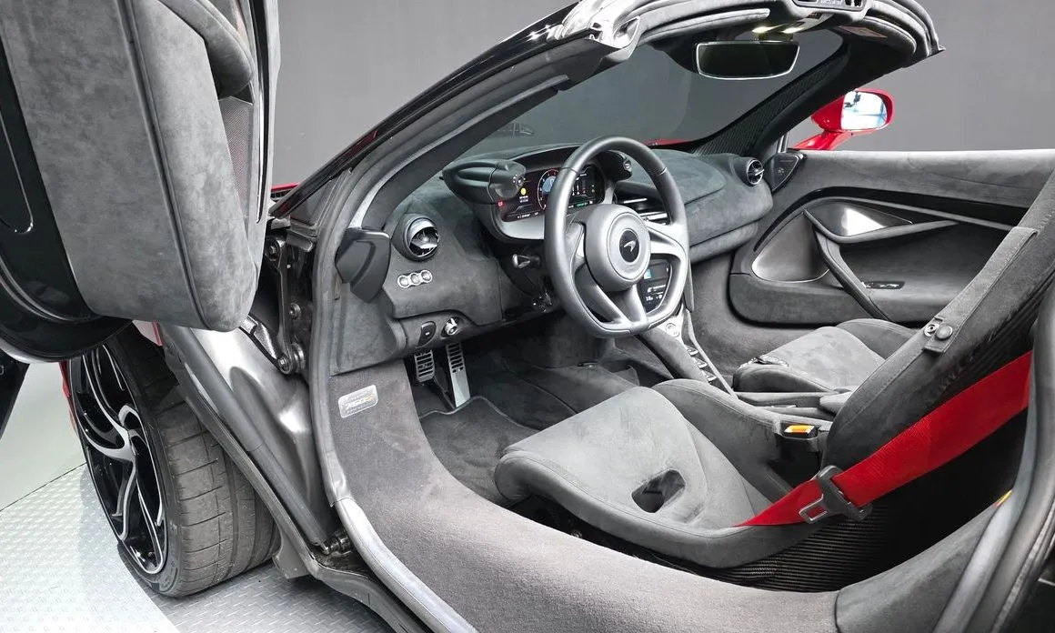 Mclaren 750S 2024 из KR, фото 9