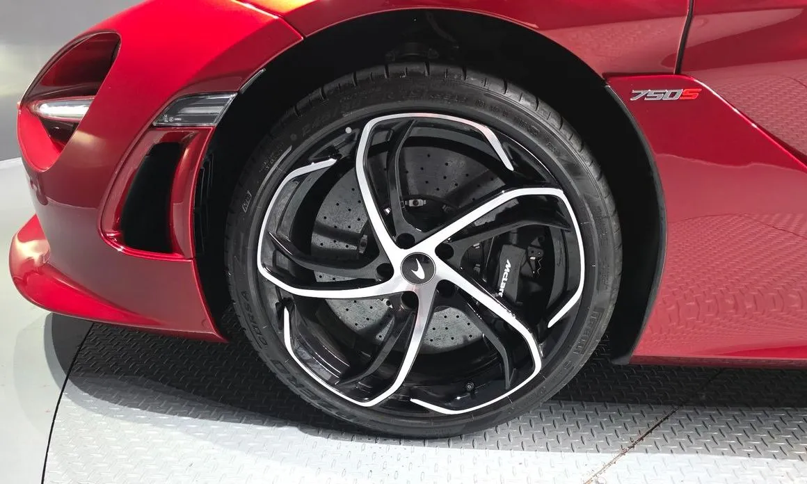 Mclaren 750S 2024 из KR, фото 7