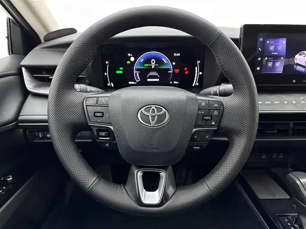 Toyota Camry 2024 из CN, фото 10