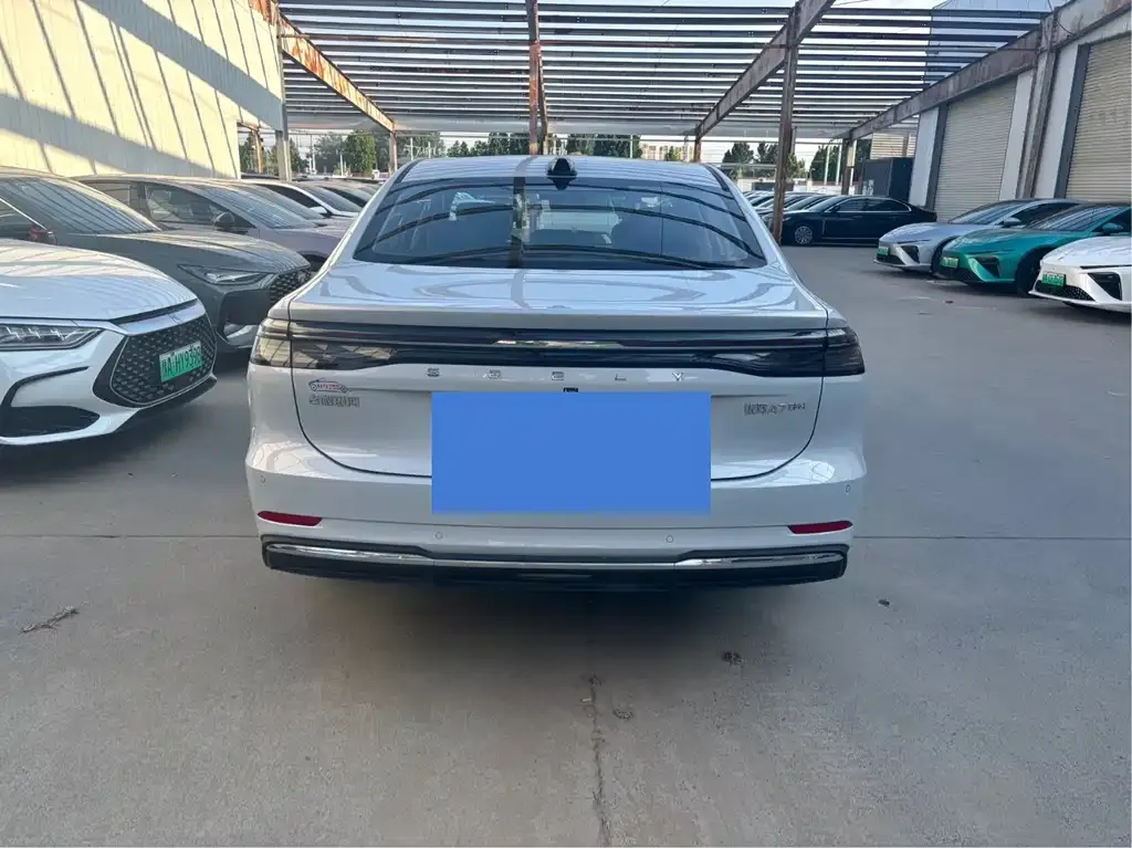 Geely 银河A7 EM 2025 из CN, фото 3