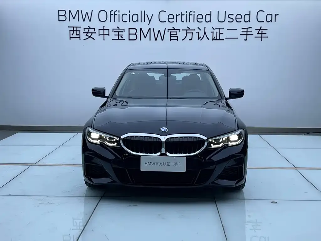 BMW 3 Series 2022 из CN, фото 2