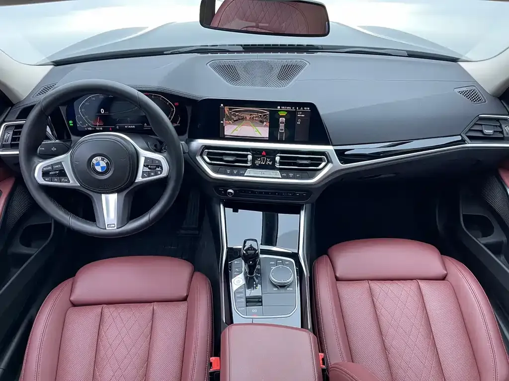 BMW 3 Series 2022 из CN, фото 9