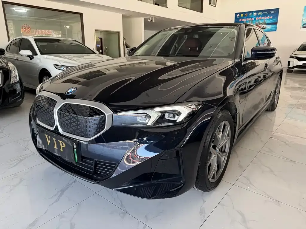 BMW i3 — фото 1
