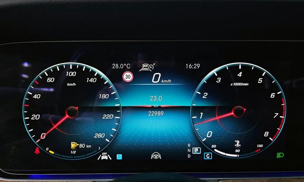 Mercedes-Benz E-Class 2022 из KR, фото 3
