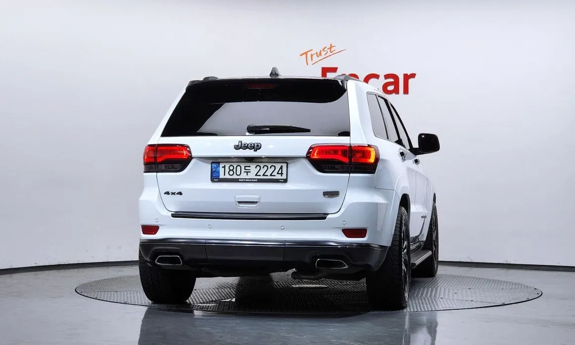 Jeep Cherokee 2021 из KR, фото 8