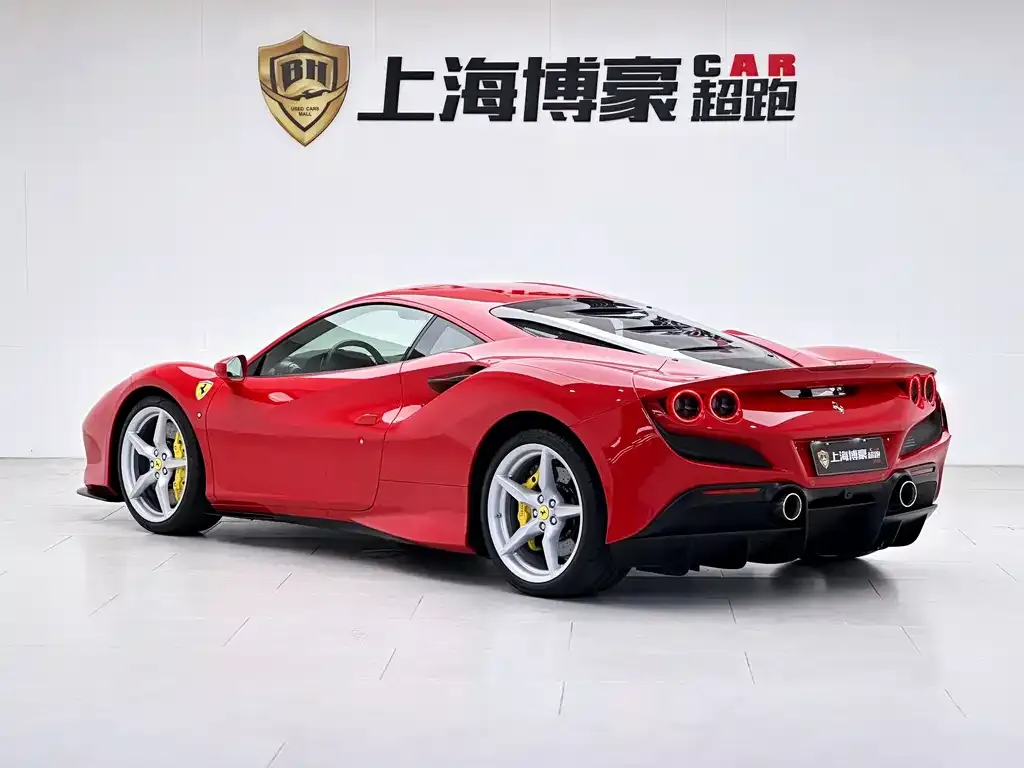 Ferrari F8 — фото 4