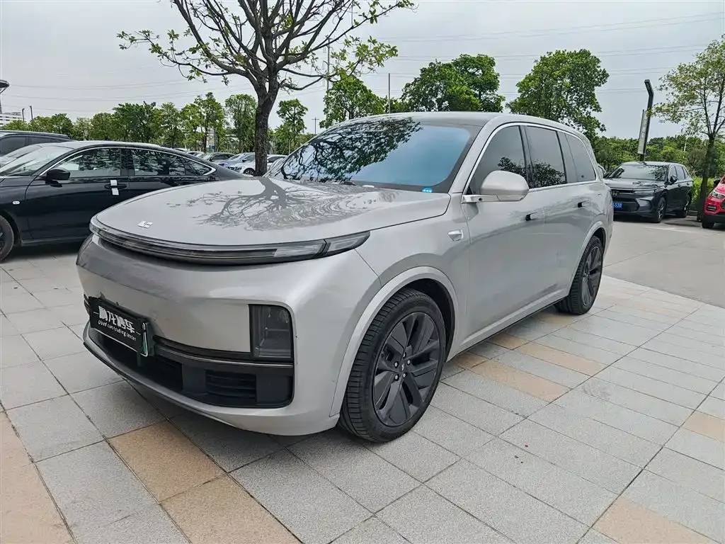Li Auto L9