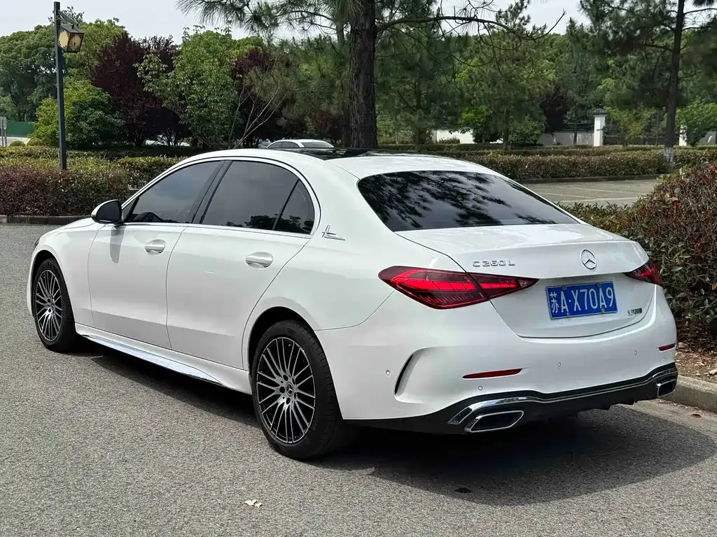 Mercedes-Benz C-Class — фото 10