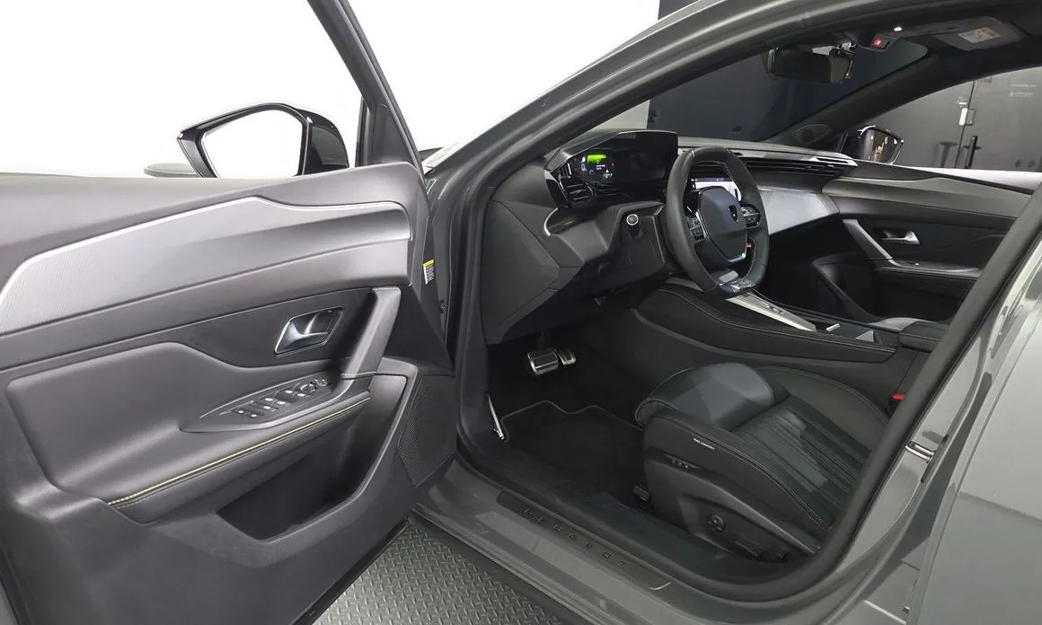 Peugeot 408 2025 из KR, фото 8