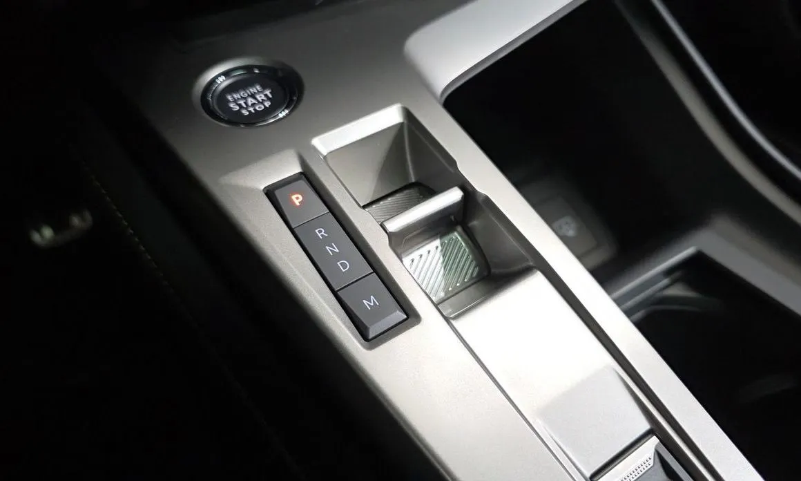 Peugeot 408 2025 из KR, фото 6