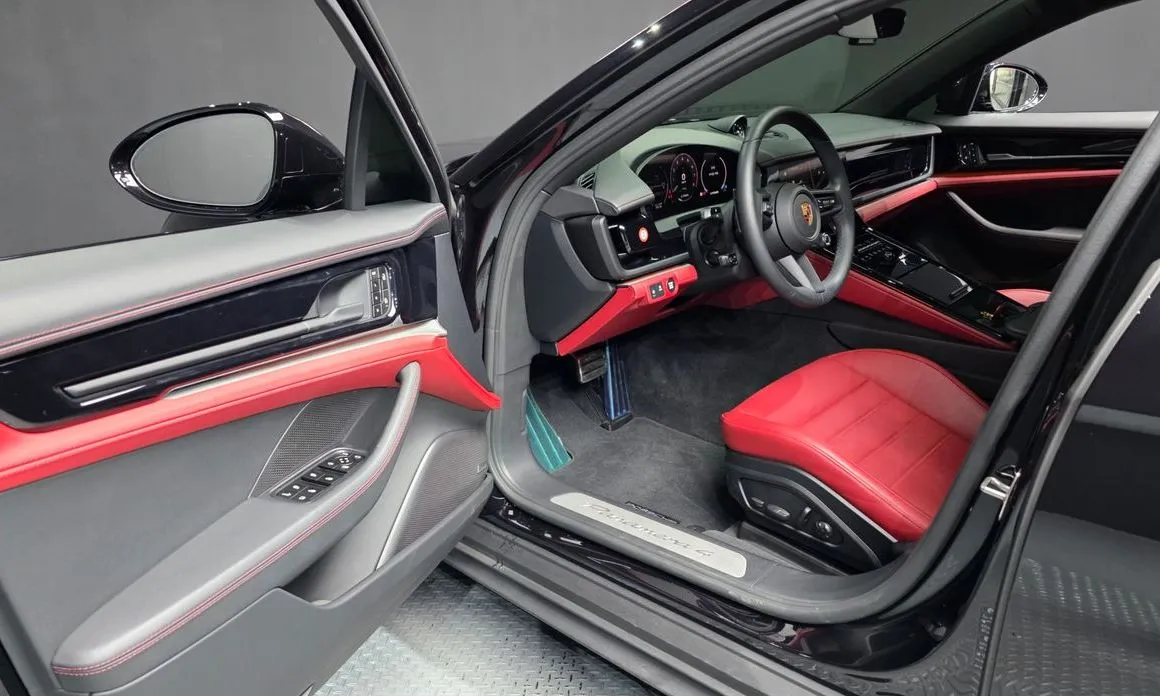 Porsche Panamera 2025 из KR, фото 8