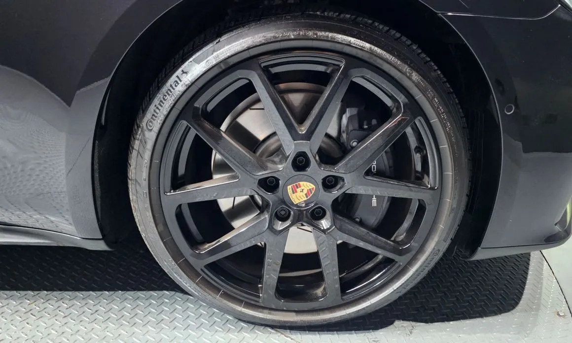Porsche Panamera 2025 из KR, фото 7
