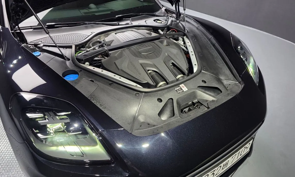 Porsche Panamera 2025 из KR, фото 10