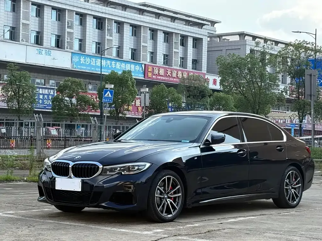 BMW 3 Series — фото 1