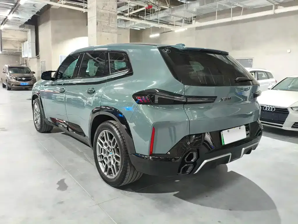 BMW XM 2025 из CN, фото 8