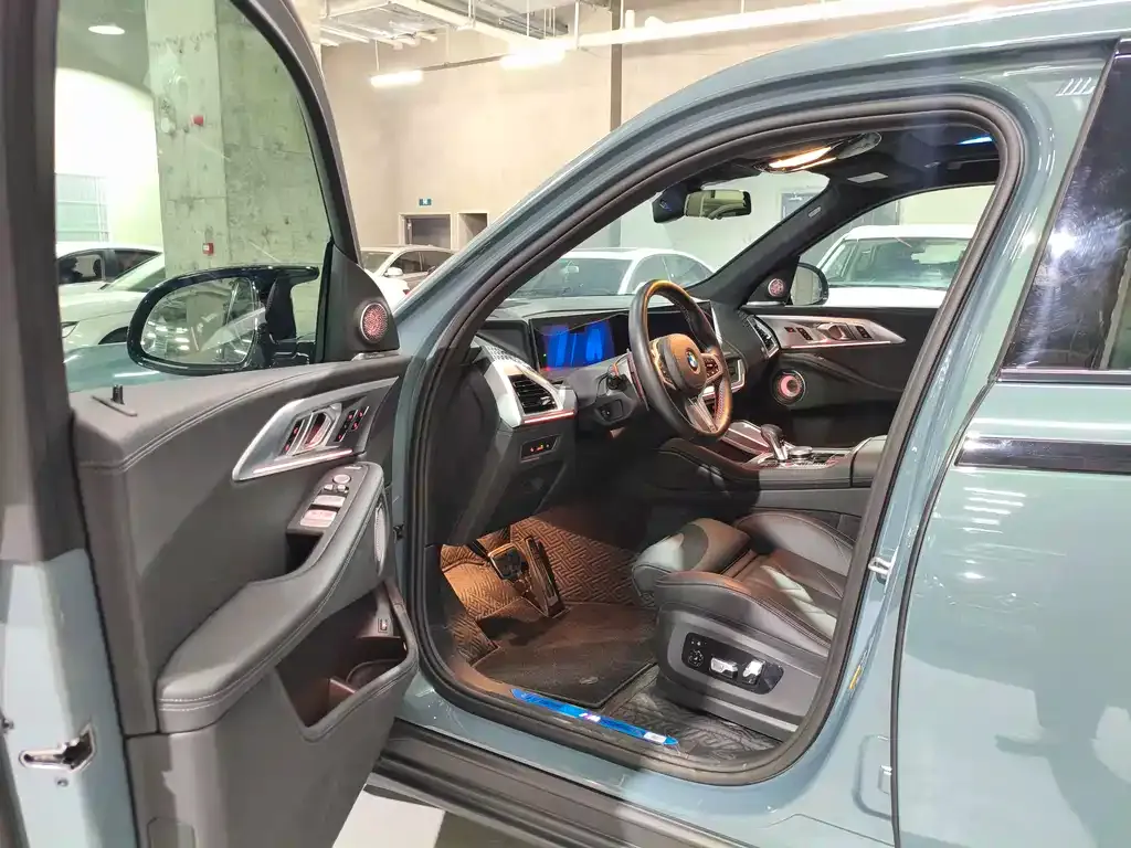 BMW XM 2025 из CN, фото 9
