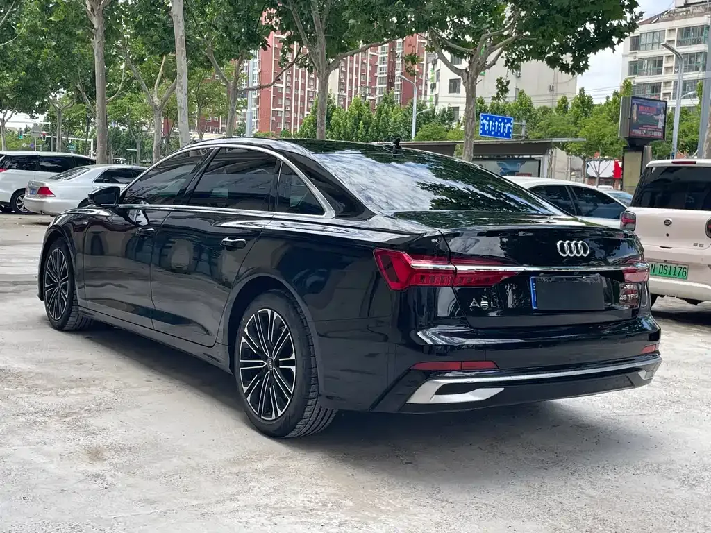 Audi A6L 2024 из CN, фото 5