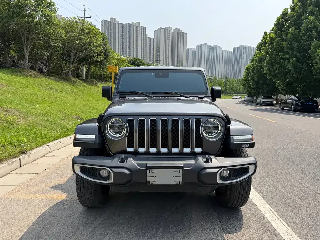 Jeep Wrangler — фото 3