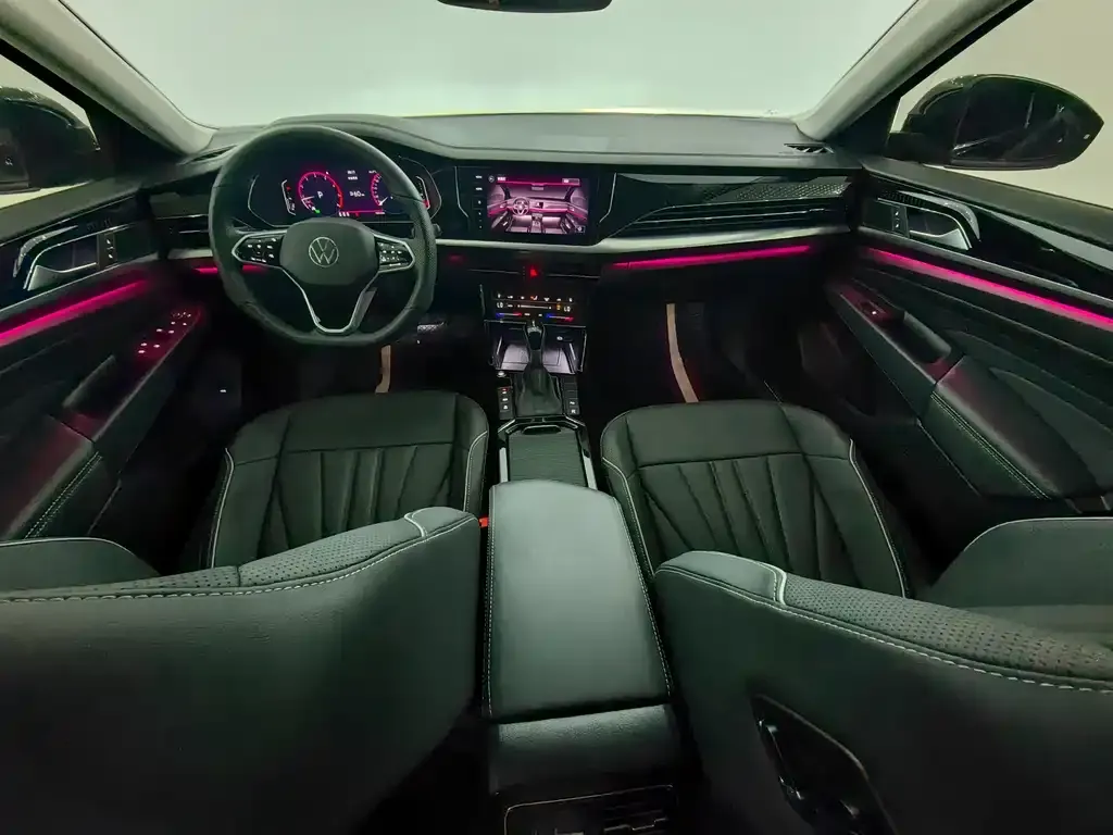 Volkswagen Passat — фото 10
