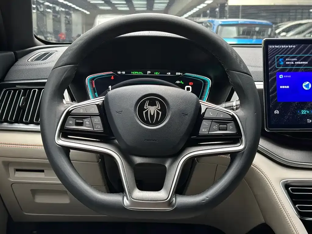 BYD PLUS New Energy — фото 2