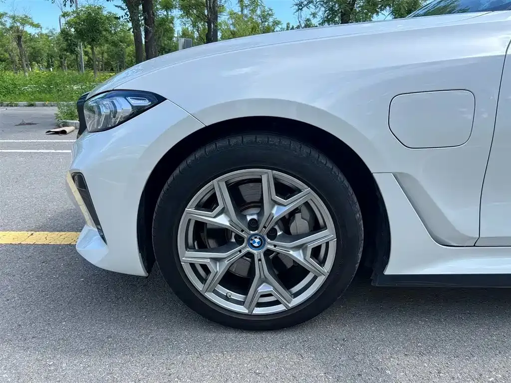 BMW i3 — фото 10