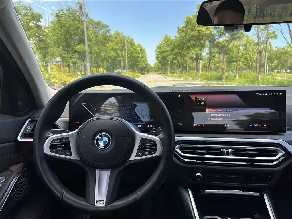 BMW i3 — фото 8