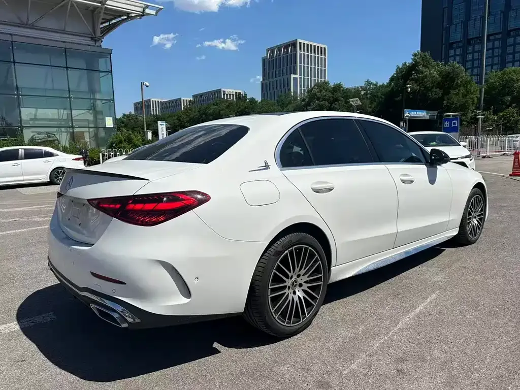Mercedes-Benz C-Class 2024 из CN, фото 8