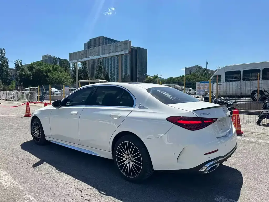 Mercedes-Benz C-Class 2024 из CN, фото 6