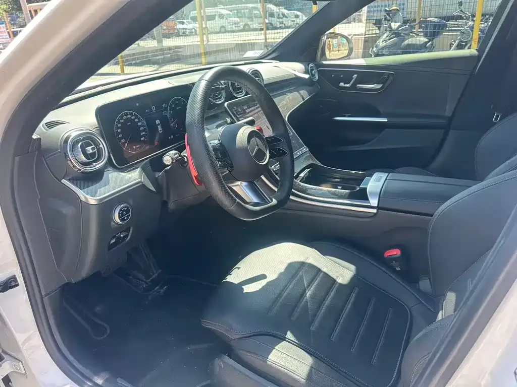 Mercedes-Benz C-Class 2024 из CN, фото 2