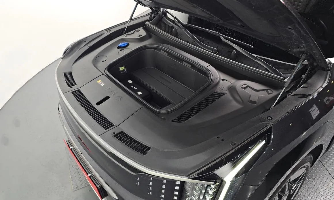 Kia EV9 2024 из KR, фото 10