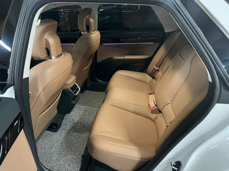 Hyundai Grandeur 2024 из KR, фото 7