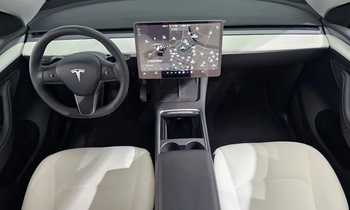 Tesla Model Y 2024 из KR, фото 5