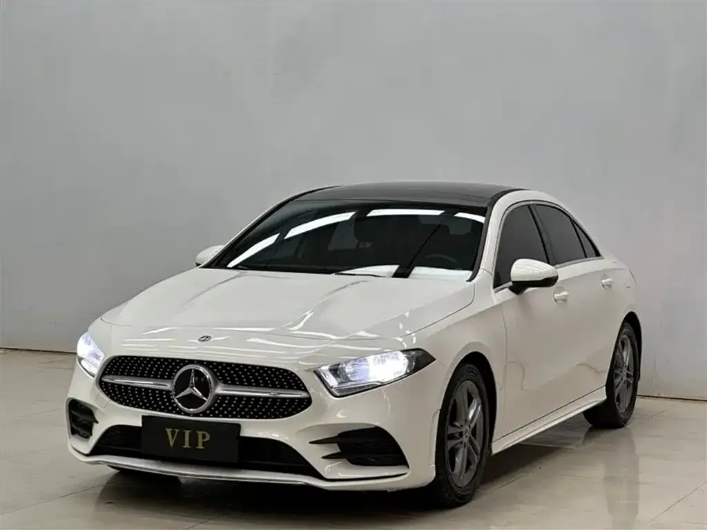 Mercedes-Benz A-Class — фото 7