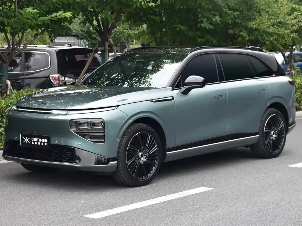 XPeng G9
