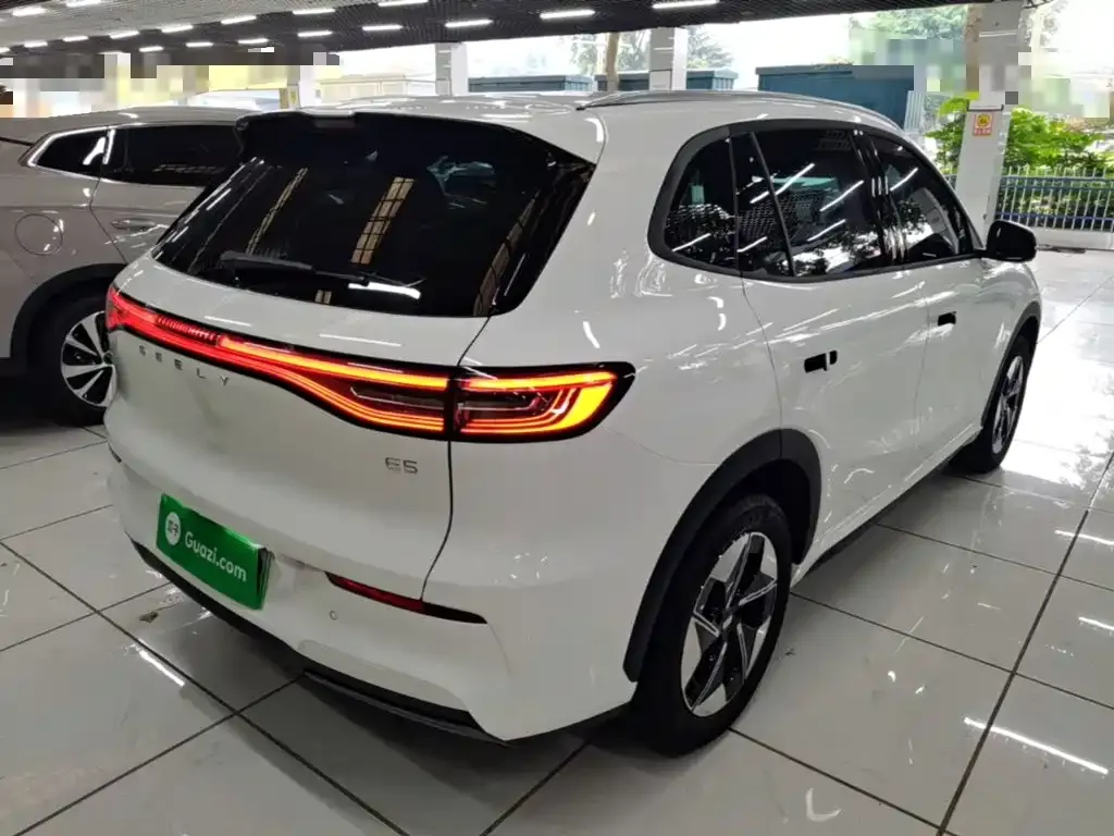 Geely Galaxy E5 2025 из CN, фото 5